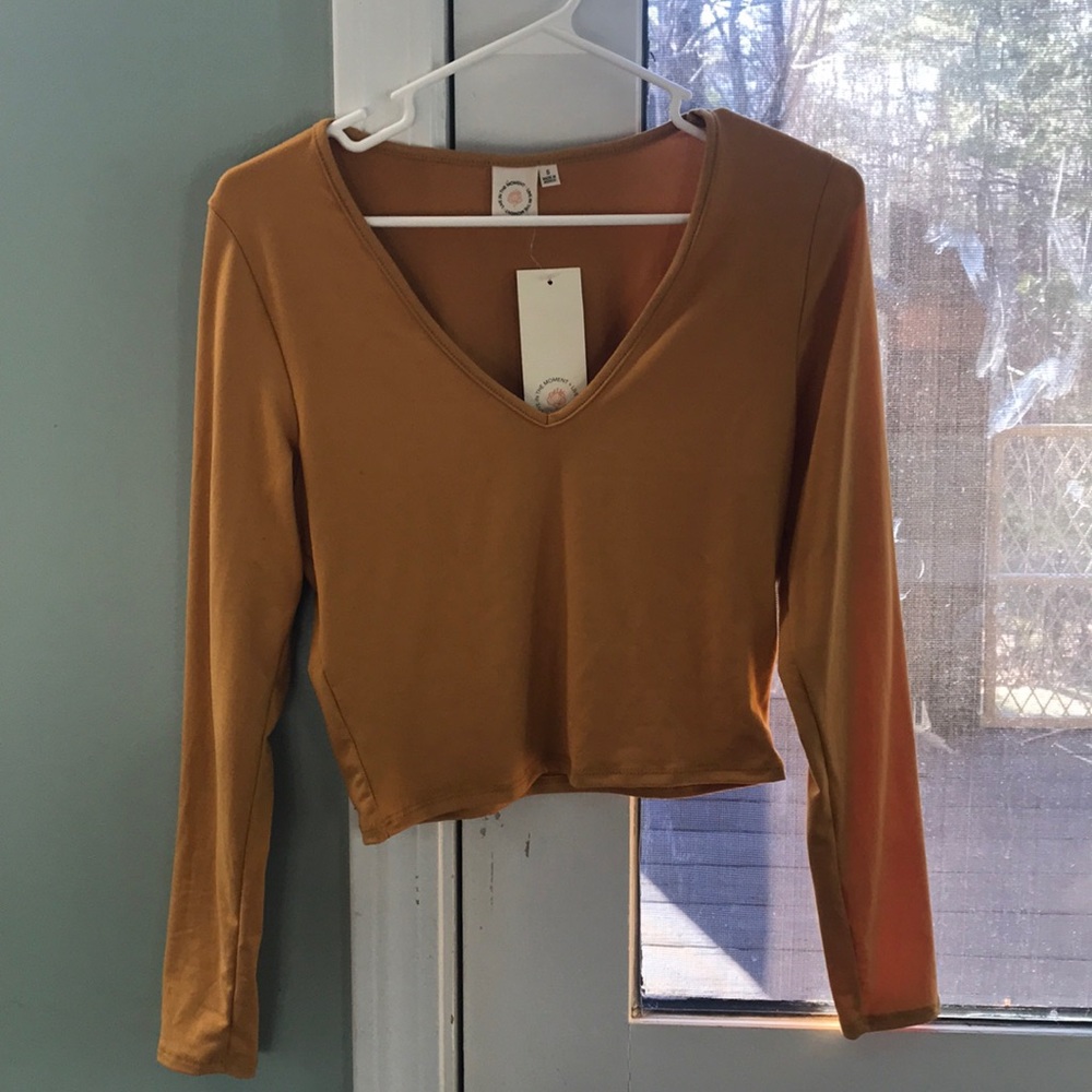Long sleeve mustard yellow crop top(NEW WITH TAGS)